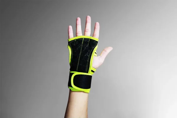 green gloves variation 3
